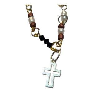 Elegant Beaded Necklace with Cross Pendant